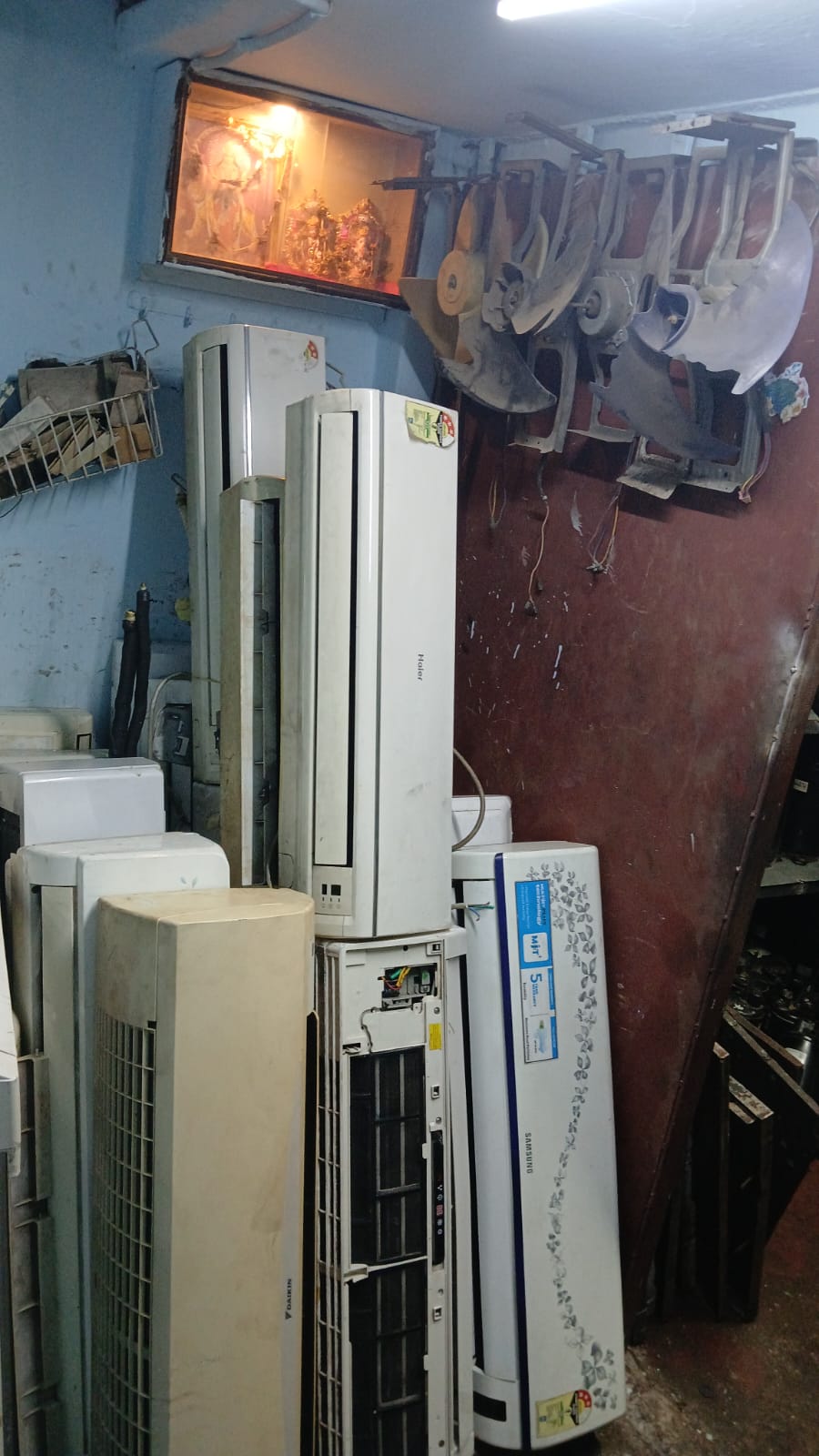 19 - Scrap AC Kolkata