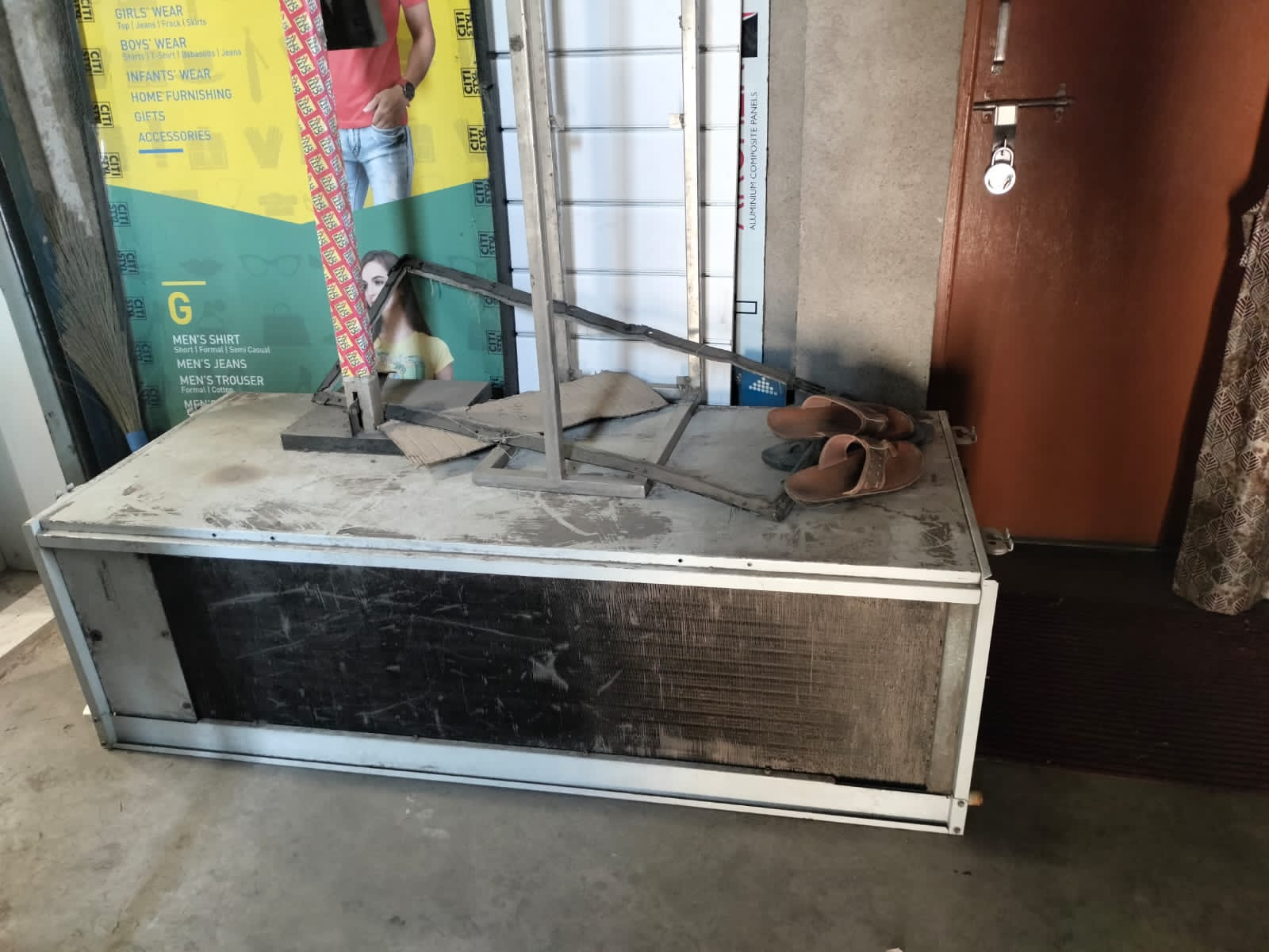 28 - Scrap AC Kolkata